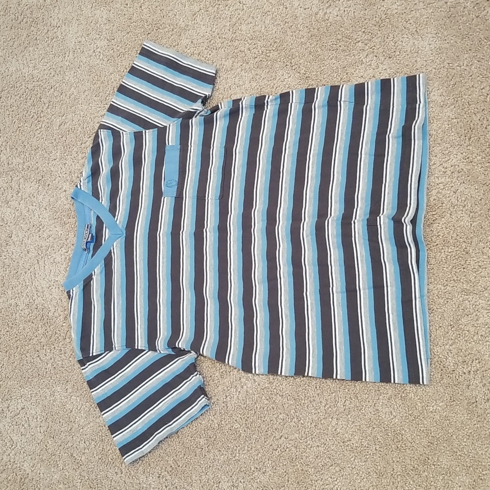 ONEWAY v-neck pocket tshirt